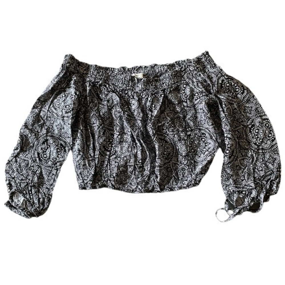 Live to Be Spoiled Crop Top Mandala Print‎ Bohemian Festival Black White Medium